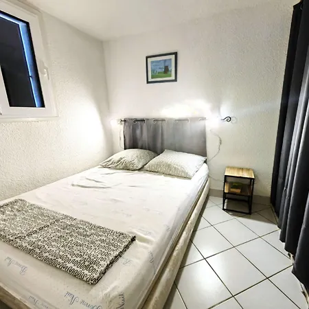 Villa 6 Pers, Clim, Au Calme Avec Piscine Et Parking - Fr-1-607-125 Agde