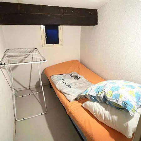 Cap D'agde, 3 Pièces, 6 Personnes - Fr-1-607-125 Villa